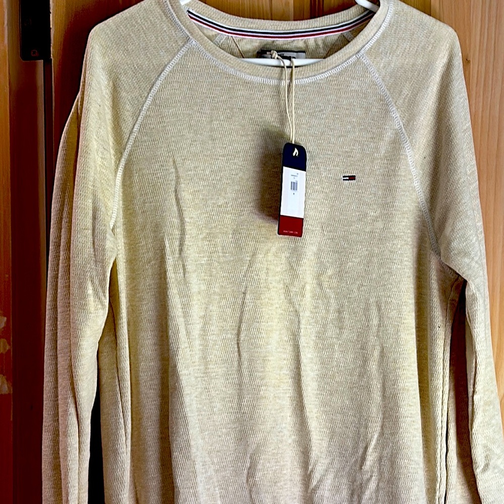 Men’s cream long sleeve shirt, medium